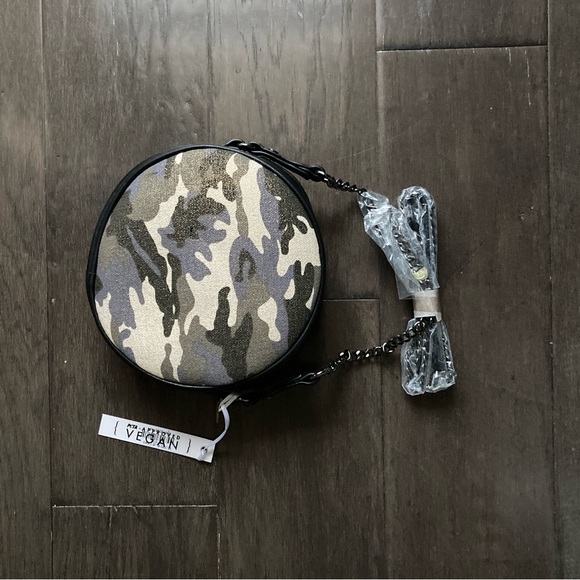 Camo Circle crossbody bag - Picture 3 of 6